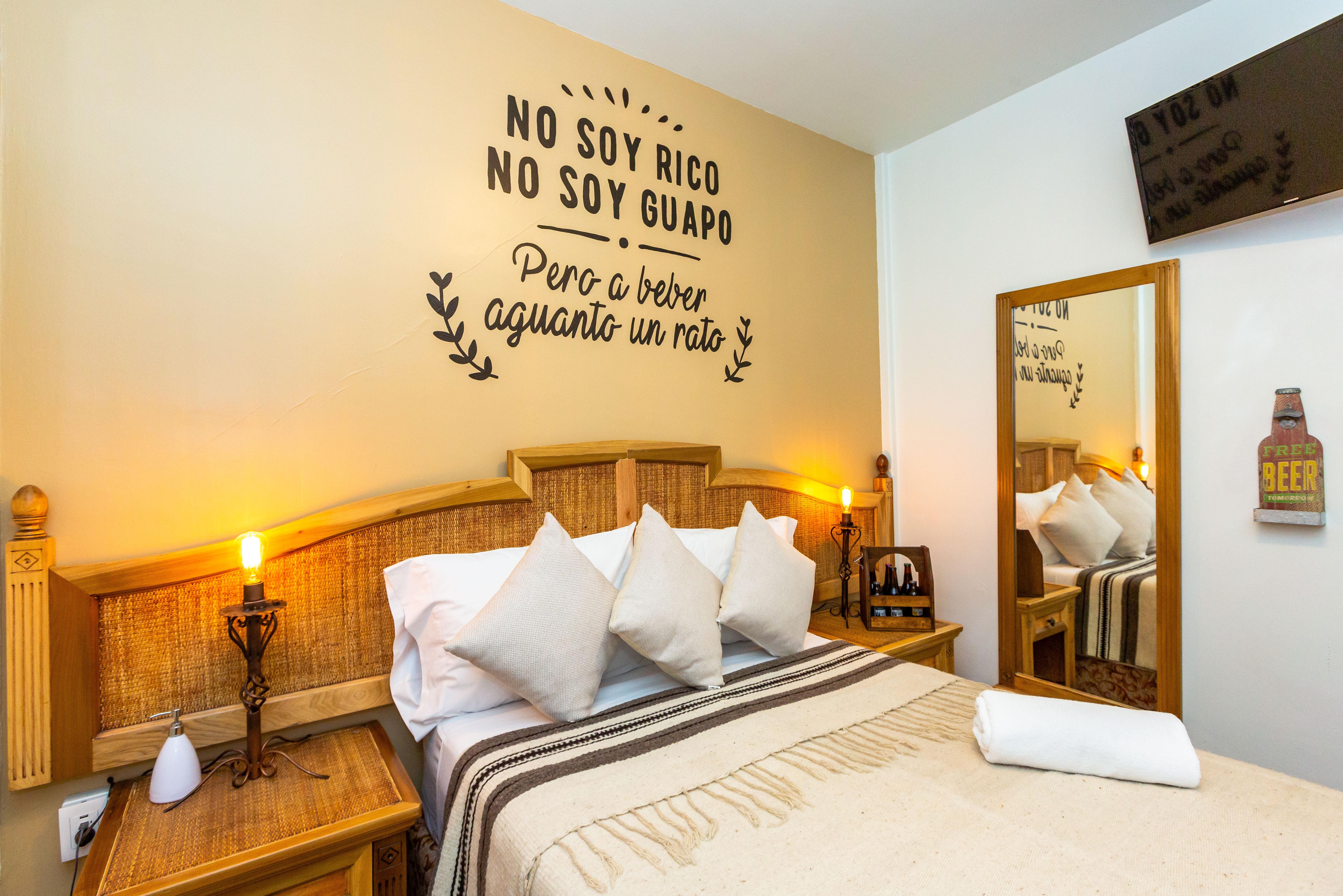 Mala Vecindad Beer Hotel Mexikóváros Kültér fotó