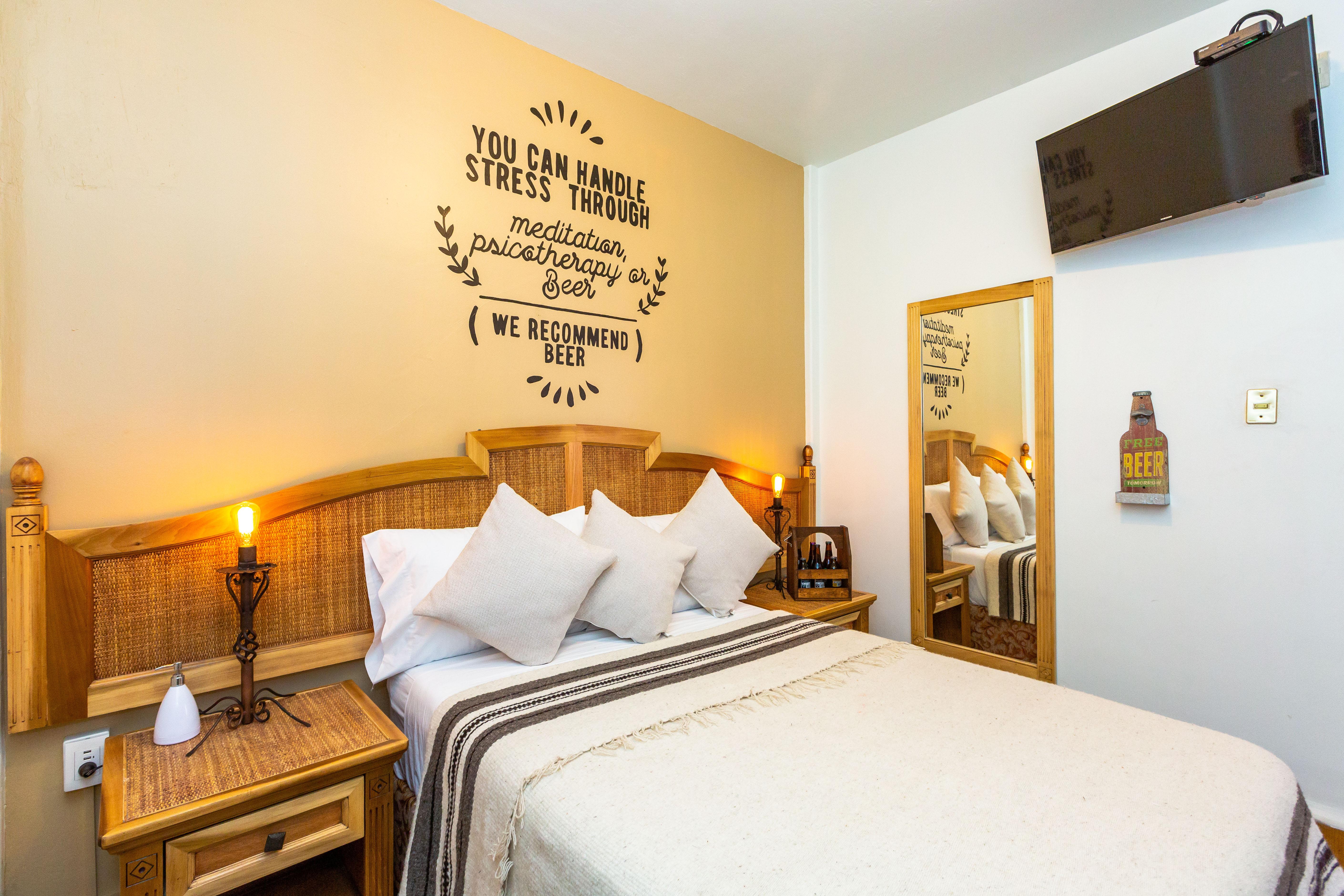 Mala Vecindad Beer Hotel Mexikóváros Kültér fotó